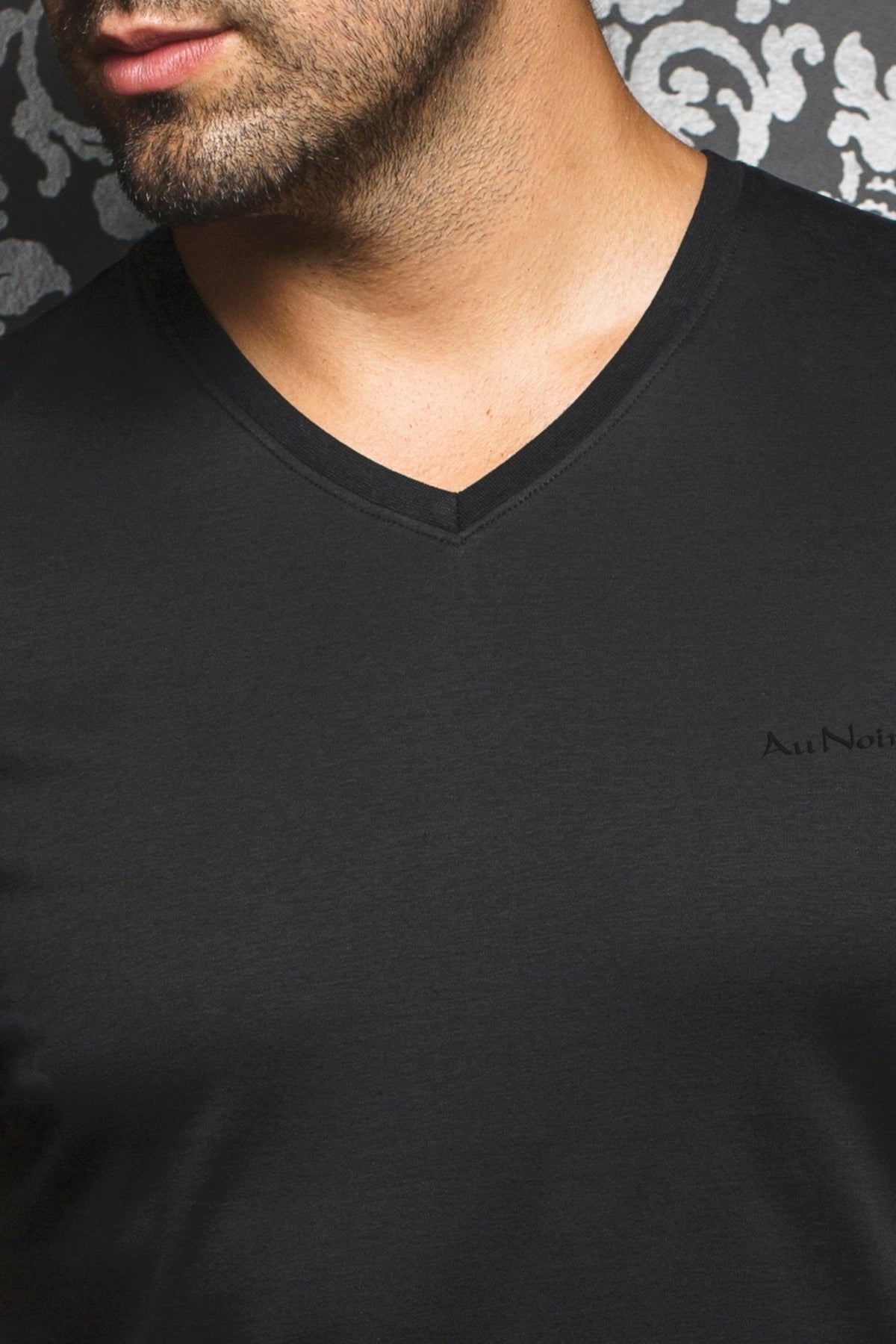 T-shirt | MICHAEL-V, black - AU NOIR