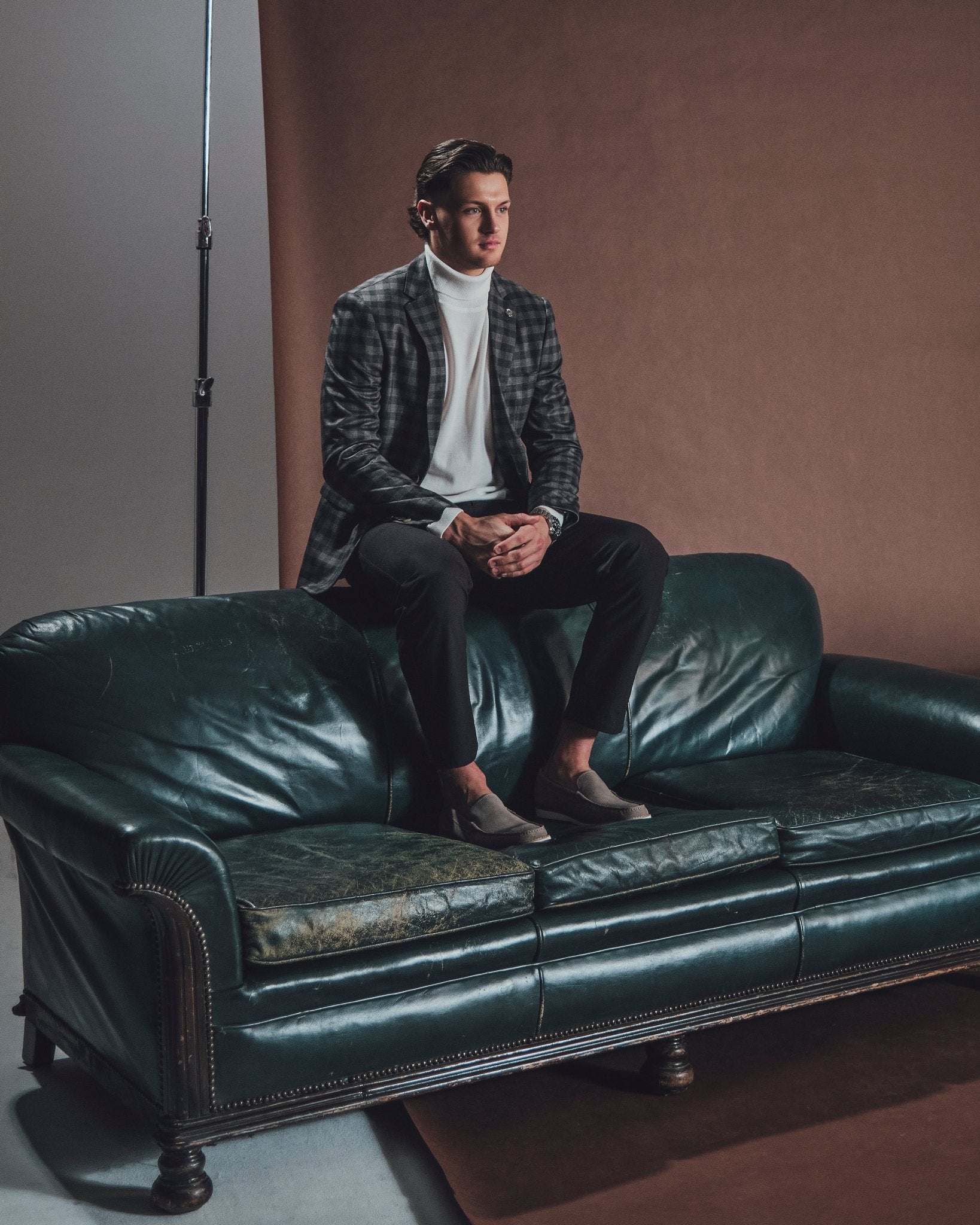 VESTON | BATEMAN, Charcoal - AU NOIR